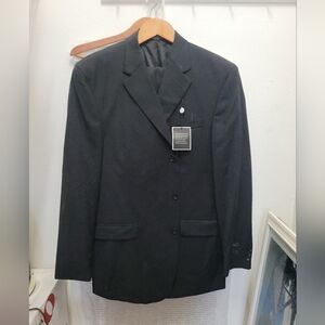 NEW 42R Black Stripe Suit Jacket W/pants 32W30L